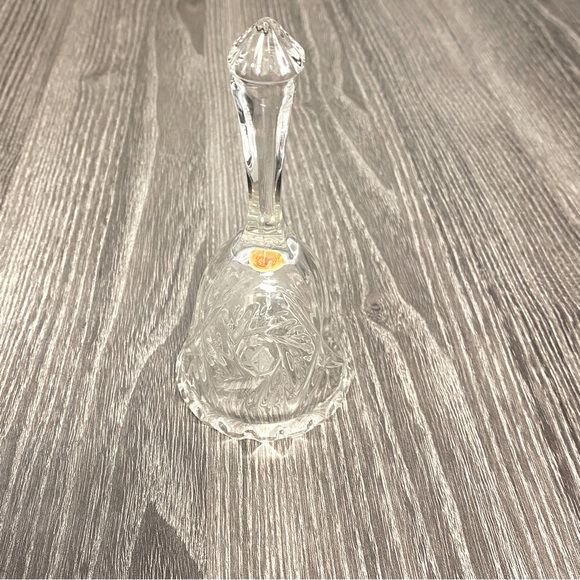 Vintage Handcut Pinwheel Crystal Bell by Crystal Clear Yugoslavia with box - Picture 6 of 10